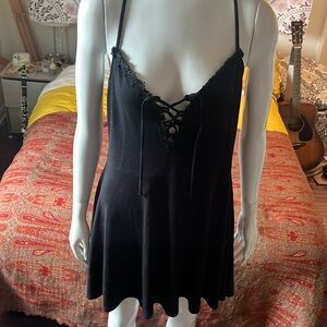 DIVIDED by H&M Black Lace Front Dress UK Size 20
